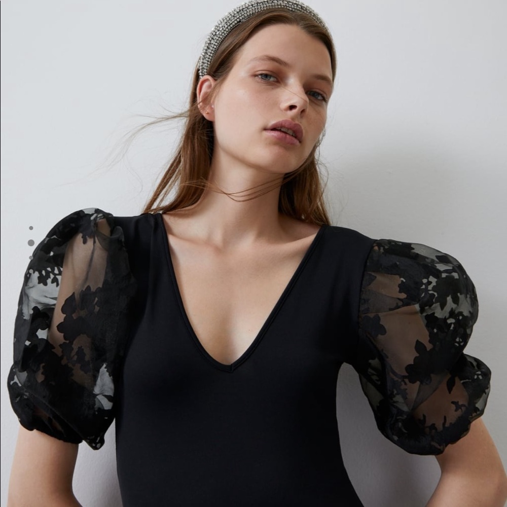 ZARA Contrast bodysuit (sold out everywhere)